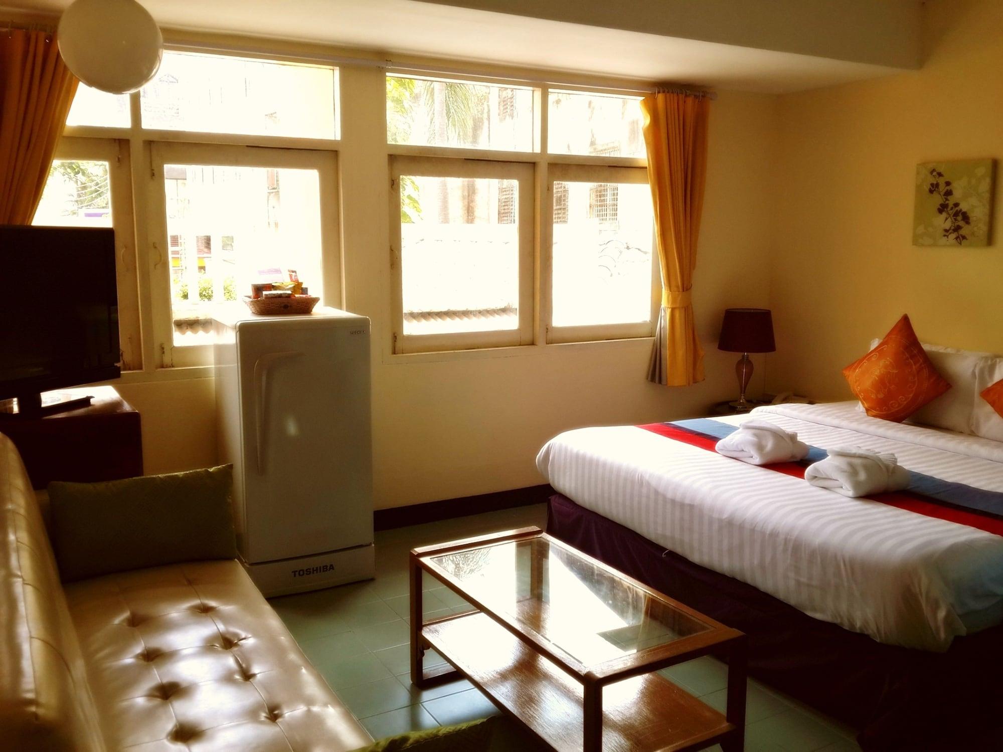Sawasdee Sukhumvit Inn Bangkok Dış mekan fotoğraf