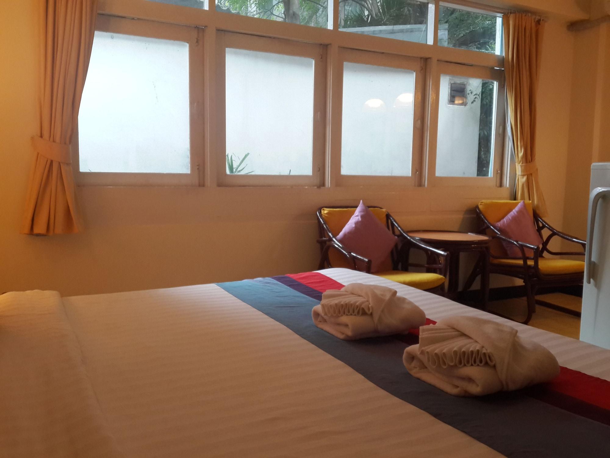Sawasdee Sukhumvit Inn Bangkok Dış mekan fotoğraf