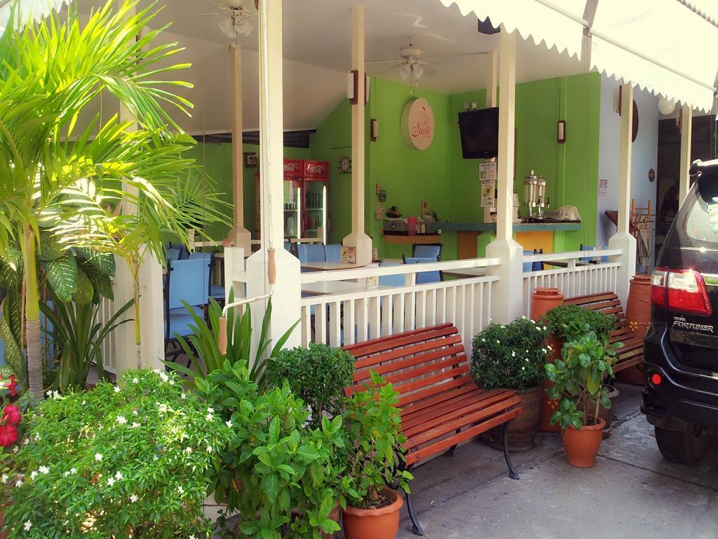 Sawasdee Sukhumvit Inn Bangkok Dış mekan fotoğraf